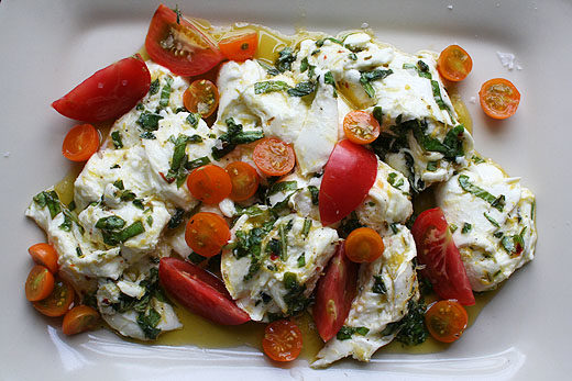 Lottie + Doof    » Marinated Mozzarella